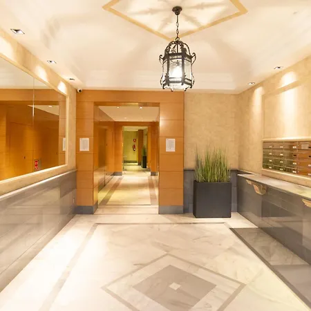 Apartment Souviron & Old Town By Ele